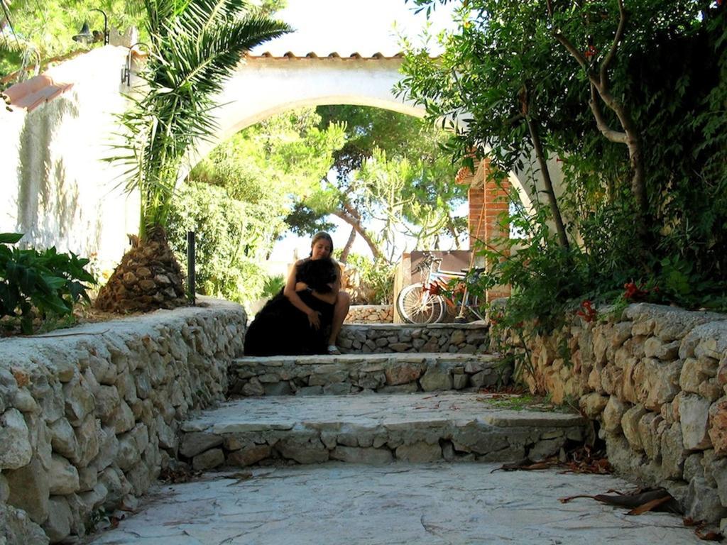 فيلا La Torretta فافينانا المظهر الخارجي الصورة